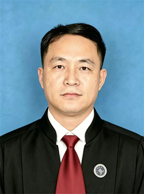 崔洪让.jpg