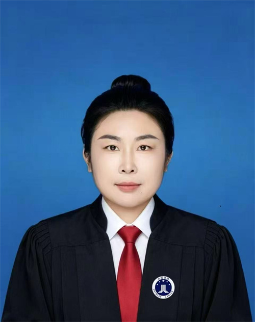 曹园园.jpg
