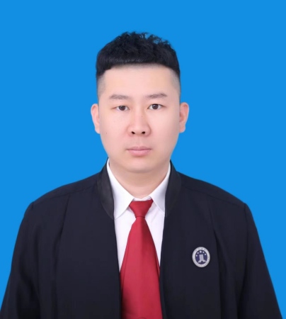 邓晓伟.jpg